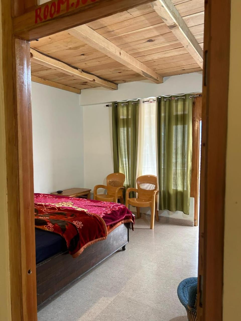 New Brahma Cafe Guest House Kalgha Экстерьер фото